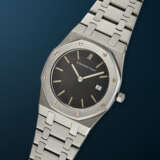 AUDEMARS PIGUET, STAINLESS STEEL ‘ROYAL OAK’, REF. 56175ST - photo 2