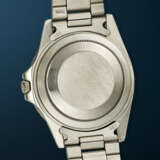 ROLEX, STAINLESS STEEL DUAL TIME 'GMT-MASTER', SO-CALLED 'BLUEBERRY', REF. 1675 - photo 3