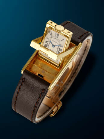 CARTIER, RARE 'TANK BASCULANTE' - Foto 4