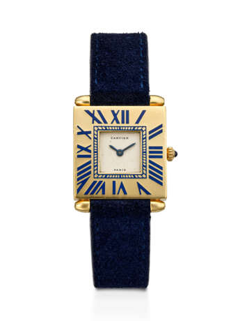 CARTIER, YELLOW GOLD AND ENAMEL QUARTZ 'OBUS' - photo 1