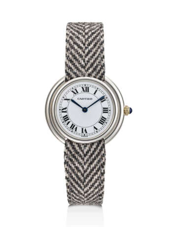 CARTIER, LARGE WHITE GOLD 'VENDOME' - фото 1