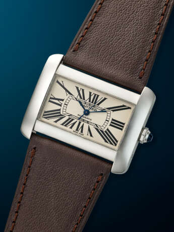 CARTIER, STAINLESS STEEL 'TANK DIVAN', REF. 2612 - фото 2