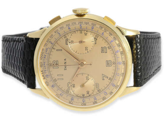 Armbanduhr: außergewöhnlich großer, früher Doxa Chronograph in 18K Gold, 40er Jahre - Foto 1