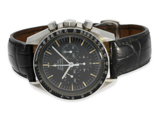 Armbanduhr: gesuchter Omega Speedmaster "Moonwatch" Chronograph von 1969, Referenz 145022 - 69 ST, inklusive originalem Stahlarmband und Box - Foto 1