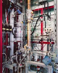 Thomas Struth. Distillation Column