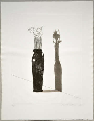 David Hockney.Vase and Flowers - photo 2