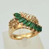 Gold ring with emeralds and diamonds Gold Other style At the turn of 19th -20th century - photo 2