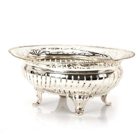 A large silver basket - photo 2