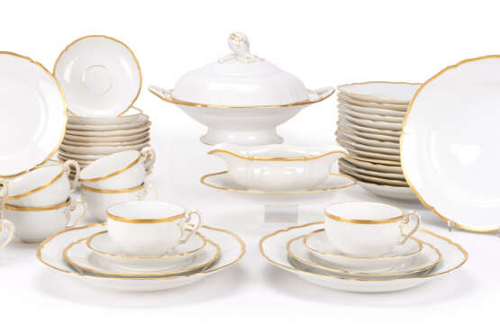 KPM tea & dinner service 'English smooth with gold rim' - фото 2