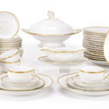 KPM tea & dinner service 'English smooth with gold rim' - photo 2