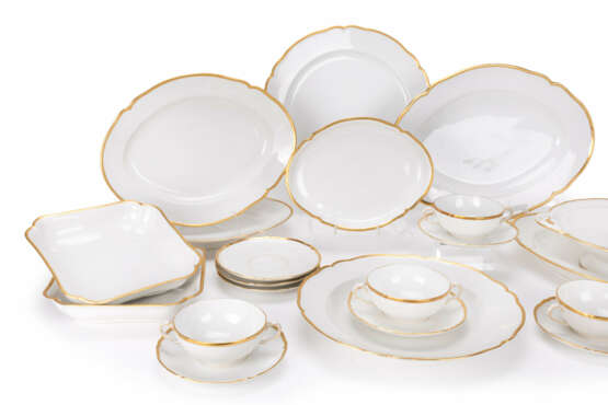 KPM tea & dinner service 'English smooth with gold rim' - photo 7