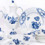 Royal Copenhagen coffee and tea service 'Blue Flower' - photo 4