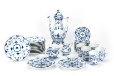 Royal Copenhagen coffee service 'Musselmalet'