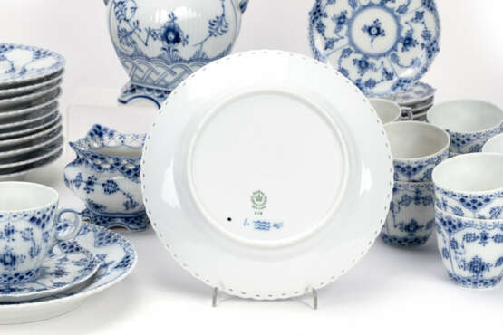 Royal Copenhagen coffee service 'Musselmalet' - photo 6