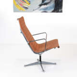 Herman Miller lounge chair 'EA116', design by Charles & Ray Eames - photo 2