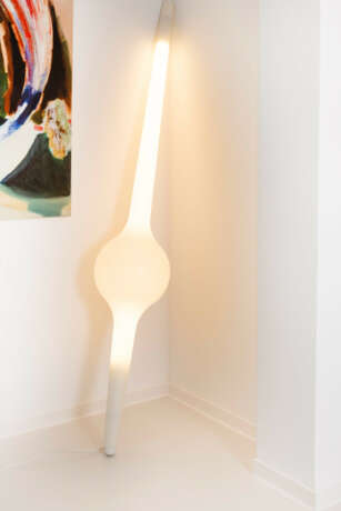 Floor lamp 'Sticklights', design by Michael Young - фото 1