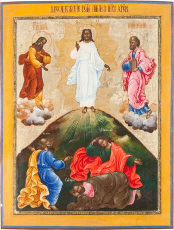 A MONUMENTAL ICON SHOWING THE TRANSFIGURATION OF CHRIST - photo 1