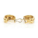 Pair of diamond hoop earrings - фото 2