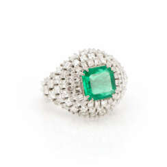 Emerald-Diamondring