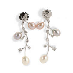 Diamond pearl earrings