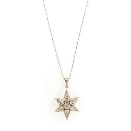 Necklace with diamond star pendant - photo 1