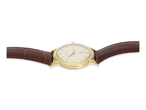 Armbanduhr: hochwertige, große und seltene vintage Patek Philippe Calatrava Automatic Ref.2551, sog. "Disco Volante", Genf ca. 1956 - photo 3