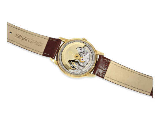 Armbanduhr: hochwertige, große und seltene vintage Patek Philippe Calatrava Automatic Ref.2551, sog. "Disco Volante", Genf ca. 1956 - Foto 5