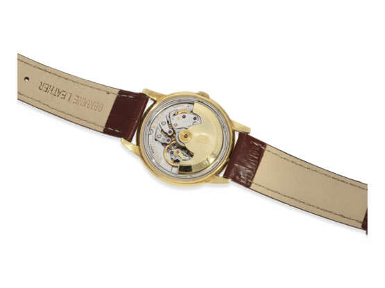 Armbanduhr: hochwertige, große und seltene vintage Patek Philippe Calatrava Automatic Ref.2551, sog. "Disco Volante", Genf ca. 1956 - photo 6