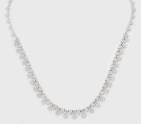 Hochfeines elegantes Brillant-Collier