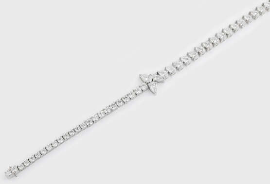 Elegantes Diamant-Armband - photo 1