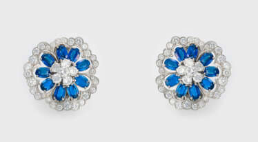 Paar Ohrclips von Van Cleef & Arpels-"Camellia", New York