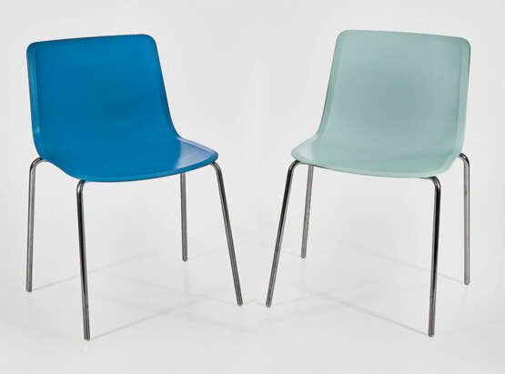 Zwei "Pato Chairs" von Hee Welling und Gudmundur Ludvik - photo 1