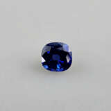 Loser Saphir von 7,18 ct.- synthetisch, intensives - Foto 1