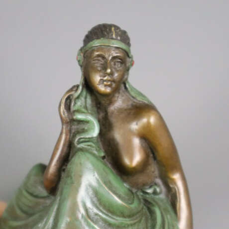 Erotische Figur "Sitzende Odaliske / Nubierin" - W - photo 5