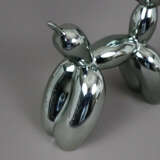 Koons, Jeff (*1955, nach) - "Balloon Dog" (Grau), - Foto 4