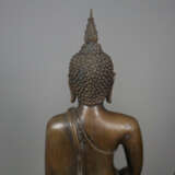 Zwei stehende Buddhas - Thailand 20.Jh., Bronze, b - photo 11