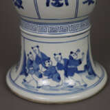 Blau-weiße Gu-förmige Vase - China, ausgehende Qin - photo 4