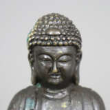 Figur des Buddha Amitabha - China, Metallguss dunk - фото 2