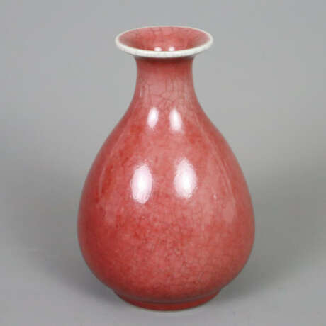 Vase- China, nach 1900, vom Typ „yuhuchun ping“: b - photo 1