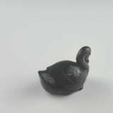 Katabori-Netsuke "Ente" - Japan, 1.Hälfte 20.Jh., - photo 3