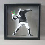 Banksy - "Dismal Shadow Box" mit "Blumenwerfer"-Mo - photo 5