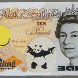 Banksy (*1974 Bristol, nach) - "Dismal 10 Pound Ca - photo 1