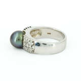 TAHITI-PEARL-DIAMOND-SET: RING, PENDANT AND CREOLES - photo 5