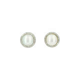 MABÉ-PEARL-DIAMOND-EAR-STUD-CLIPS - photo 1