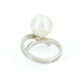 PEARL-DIAMOND-SET: RING, PENDANT AND CLIP-STUD-EARRINGS - photo 4