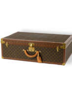 Louis Vuitton. ALZER 80. TRAVEL SUITCASE