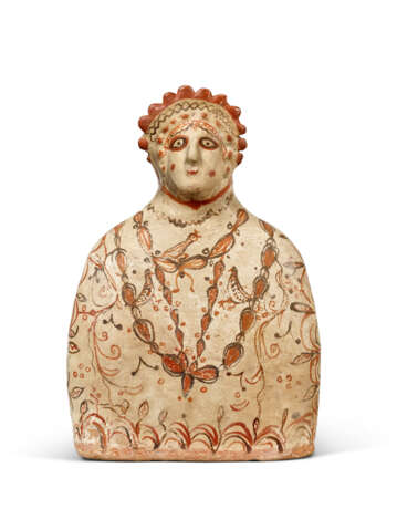 A PHRYGIAN TERRACOTTA BUST OF A GODDESS - фото 1