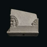 A ROMAN MARBLE CINERARIUM LID - photo 5