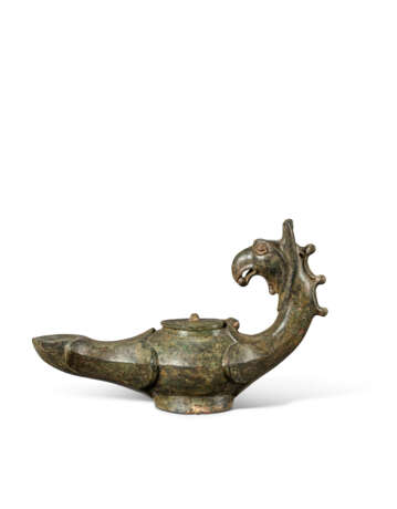 A ROMAN BRONZE OIL LAMP - Foto 1