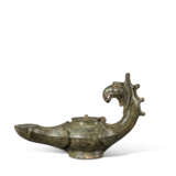 A ROMAN BRONZE OIL LAMP - Foto 1